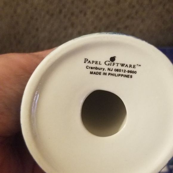 Nwt Adorable set of mugs and candlesticks - Picture 8 of 8